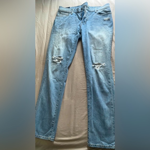 34w32l Abercrombie & Fitch ripped jeans - Picture 1 of 2